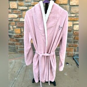 Victoria's Secret Intimates & Sleepwear Plush Robe Pink L RARE